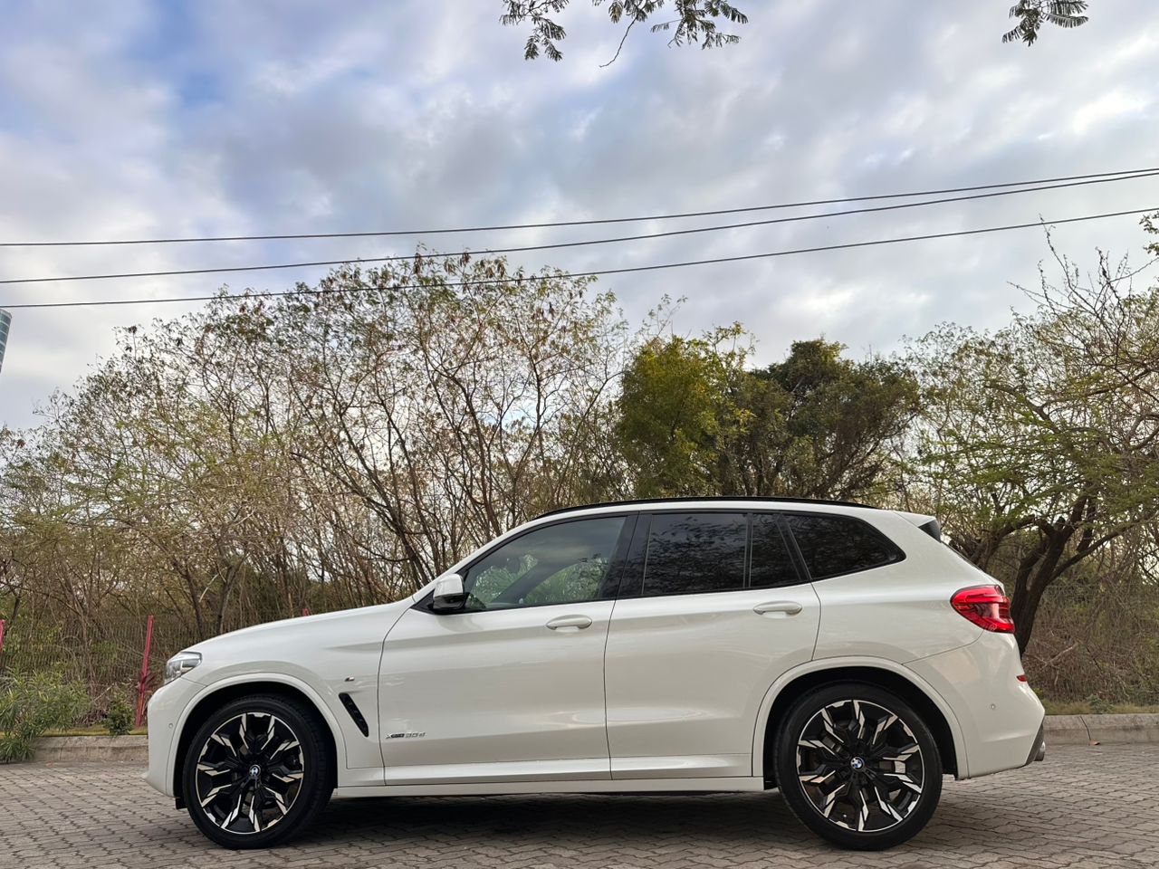BMW X3 NEW MODEL thumbnail 10